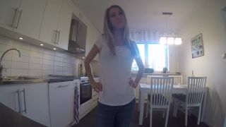Online Video cream pie